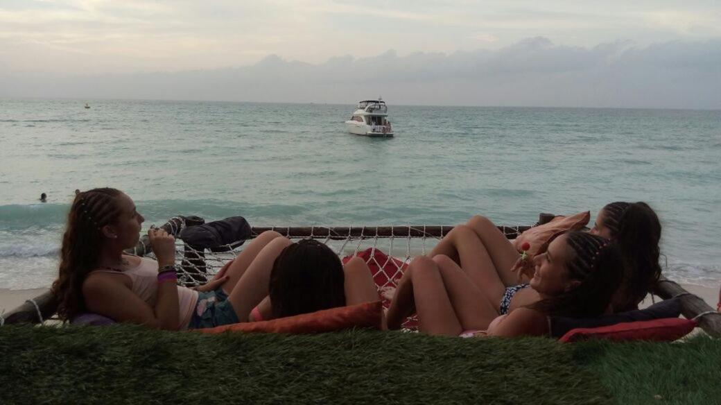 Familia Vista Al Mar - Baru Hotel Kültér fotó